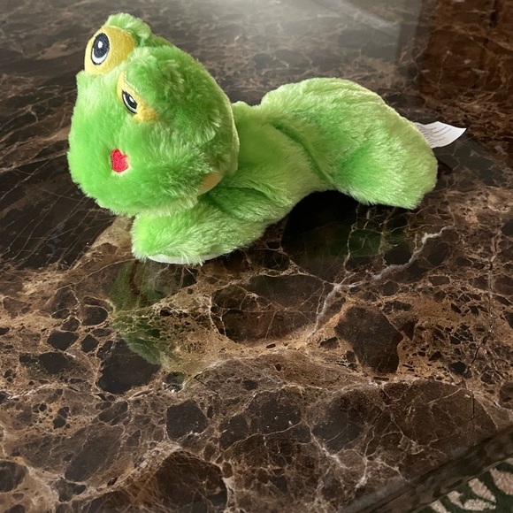 Greenbrier International Love Frog With Heart Cheeks - Picture 4 of 7